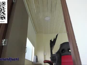 Naked cam girl vanandjuani image #3129204