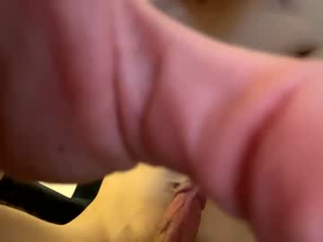 Naked cam man ilovetoshowoff012 image #2054074