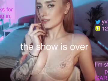 Naked cam girl _yvie_ image #1641233