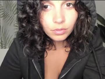 Naked cam girl lilbeccaxo image #2528679