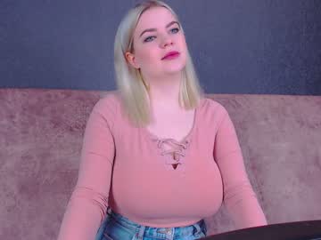 Naked cam girl blondiebetsy image #986119