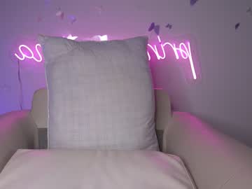 Naked cam girl princessasiana image #2417517