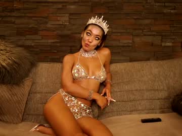 Naked cam girl fantasystudiox image #2762438