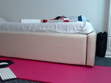 Naked cam girl carmela_fox image #2702325