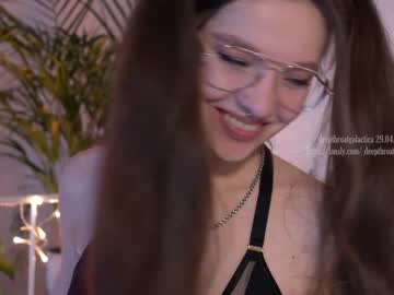 Naked cam girl _deepthroatgalactica image #1656644
