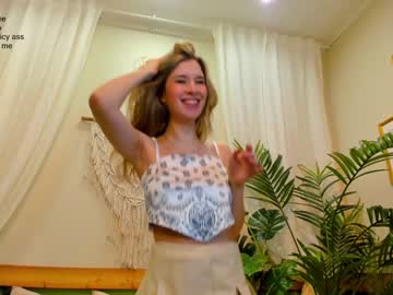 Naked cam girl milablush image #3390503