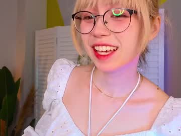 Naked cam girl y_u_m_i_k_a image #3777048