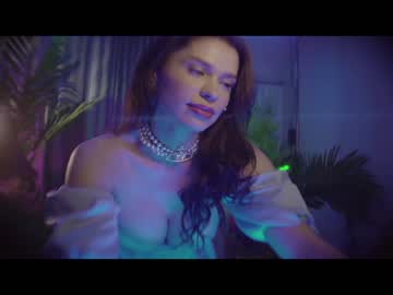Naked cam girl lucieoude_ image #3703899
