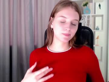Naked cam girl lilliasweety image #1709650