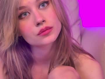 Naked cam girl shycinderella image #405641