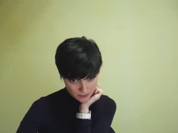_irena_ naked cam