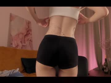 Naked cam girl caught_in_4k image #2074570