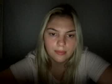 bellexbunny naked cam