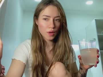 Naked cam girl strawberryjamx image #636426