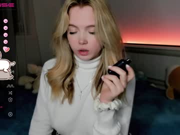 Naked cam girl small_blondee image #3700890