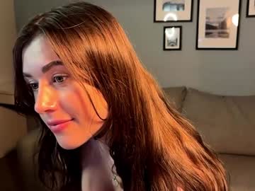 Naked cam girl sky_breeze19 image #4035264