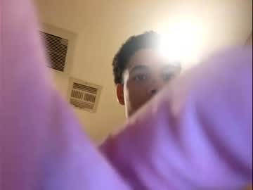 theboyuneed naked cam