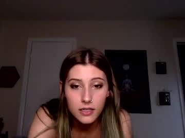Naked cam couple lydiajade33 image #179504