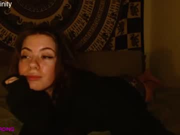 Naked cam girl _modestmouse image #3870038