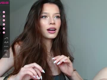 Naked cam girl isia_slay image #1482752