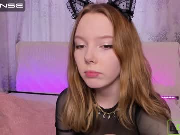 Naked cam girl lill_alice image #1691272