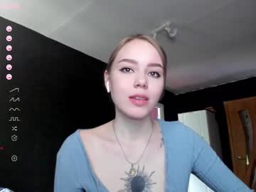 Naked cam girl ur_sweet_lily image #2020335