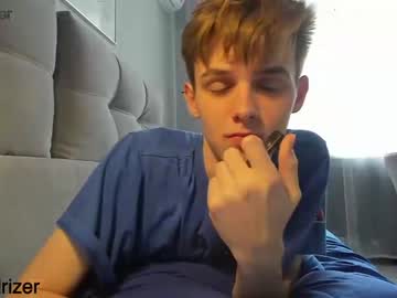 Naked cam man horny_jerk_roy_prick2001 image #1567879
