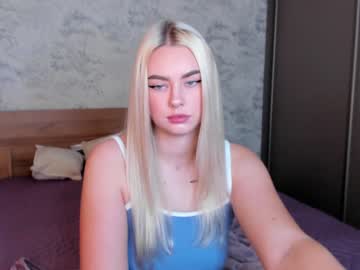 Naked cam girl 8a8y_nura image #29335