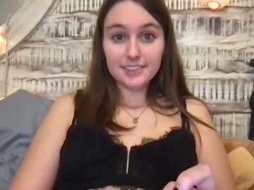 Naked cam girl tiffanytee2 image #3411517