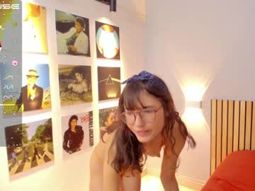 Naked cam girl little_effy18 image #3587720