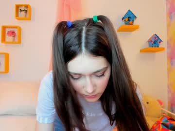 Naked cam girl willa_wilkins_ image #1289106