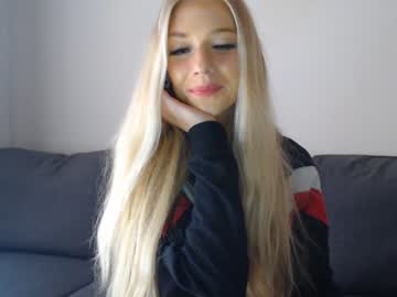Naked cam girl pervyblonde image #533533
