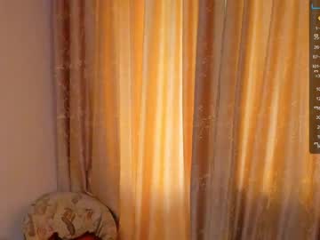 Naked cam girl olivia_garden image #2329865