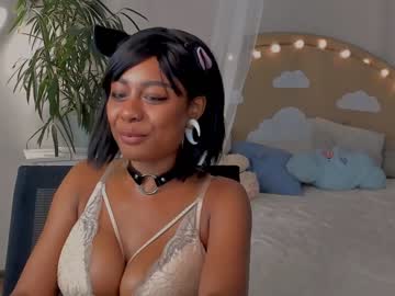 Naked cam girl ana_peachy_ image #2312705