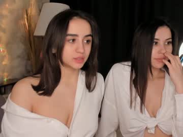 Naked cam couple anna_mariia image #1909993