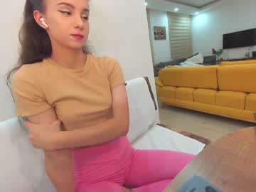 Naked cam girl ehotlovea image #2725853