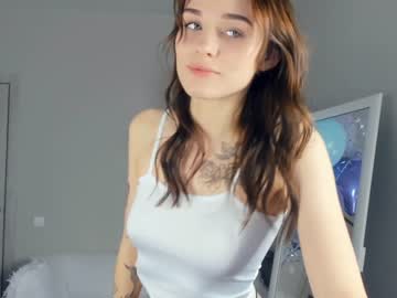 Naked cam girl scarlett_711 image #1053540