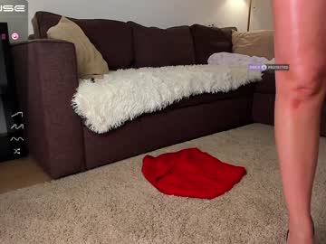 Naked cam girl intrigueeme image #1167749