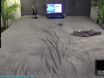 Naked cam girl wonderbootyy image #607142
