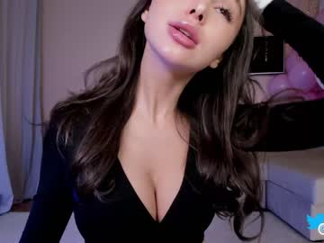 Naked cam girl hollyextra image #3679518