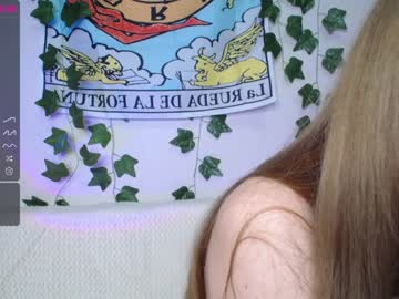 Naked cam girl shycinderella image #3413442