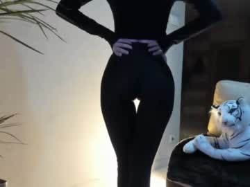 Naked cam girl sofiaandwonderland image #2512307