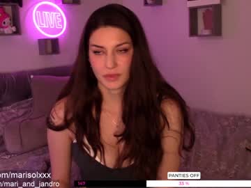 Naked cam girl mari_and_jandro image #2673181