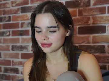 lindaclars naked cam