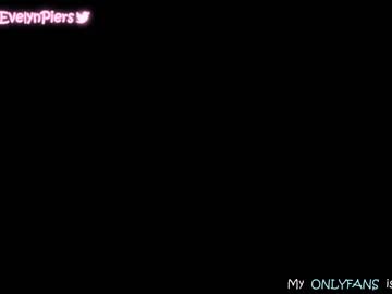 Naked cam girl evelynpiers image #2148069