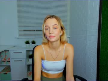 Naked cam girl xoanetta image #498943