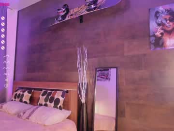 Naked cam girl yolandabertha image #3666876