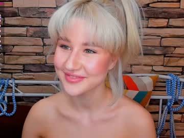 Naked cam girl eugenetomas image #1461554