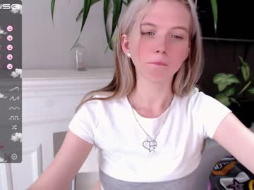 Naked cam girl small_blondee image #2493769