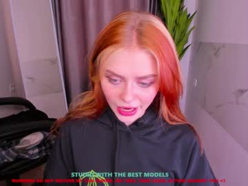 Naked cam girl tinkywinky_coy image #1609772